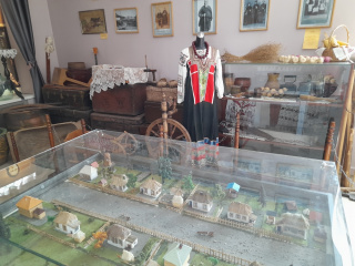 Выставки в мае
